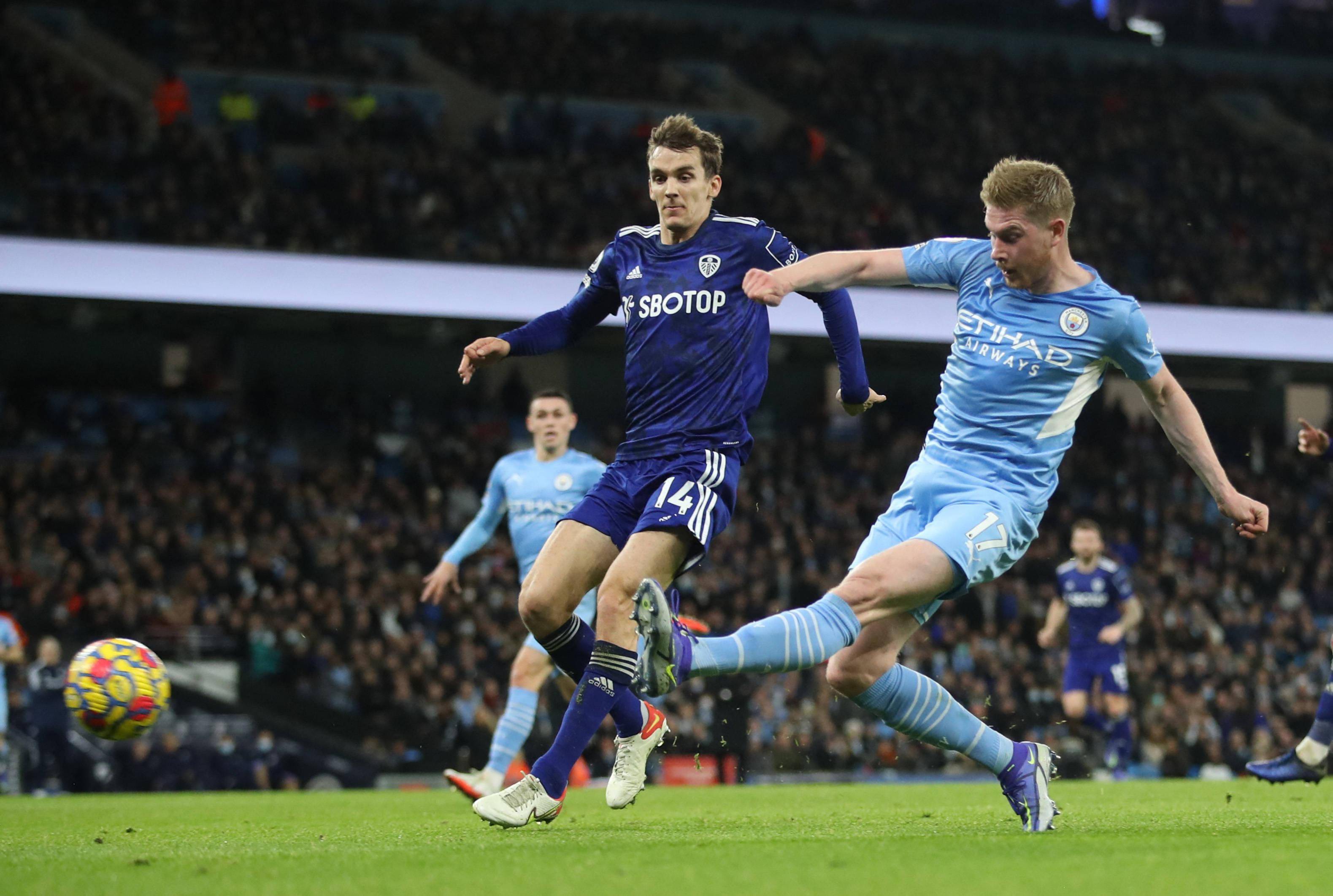 通过他的表 通过他的表